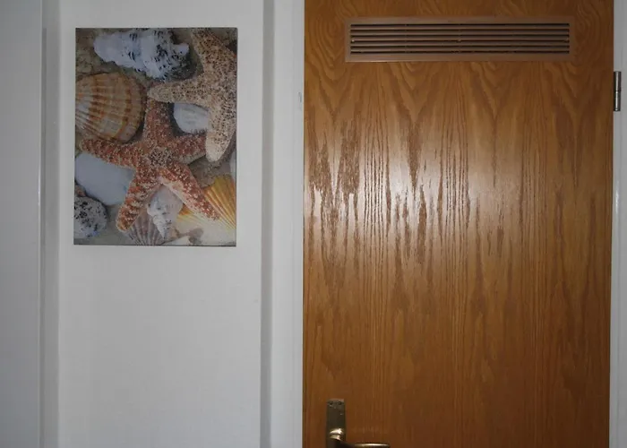 Muehlenblick, 45217 דירה *